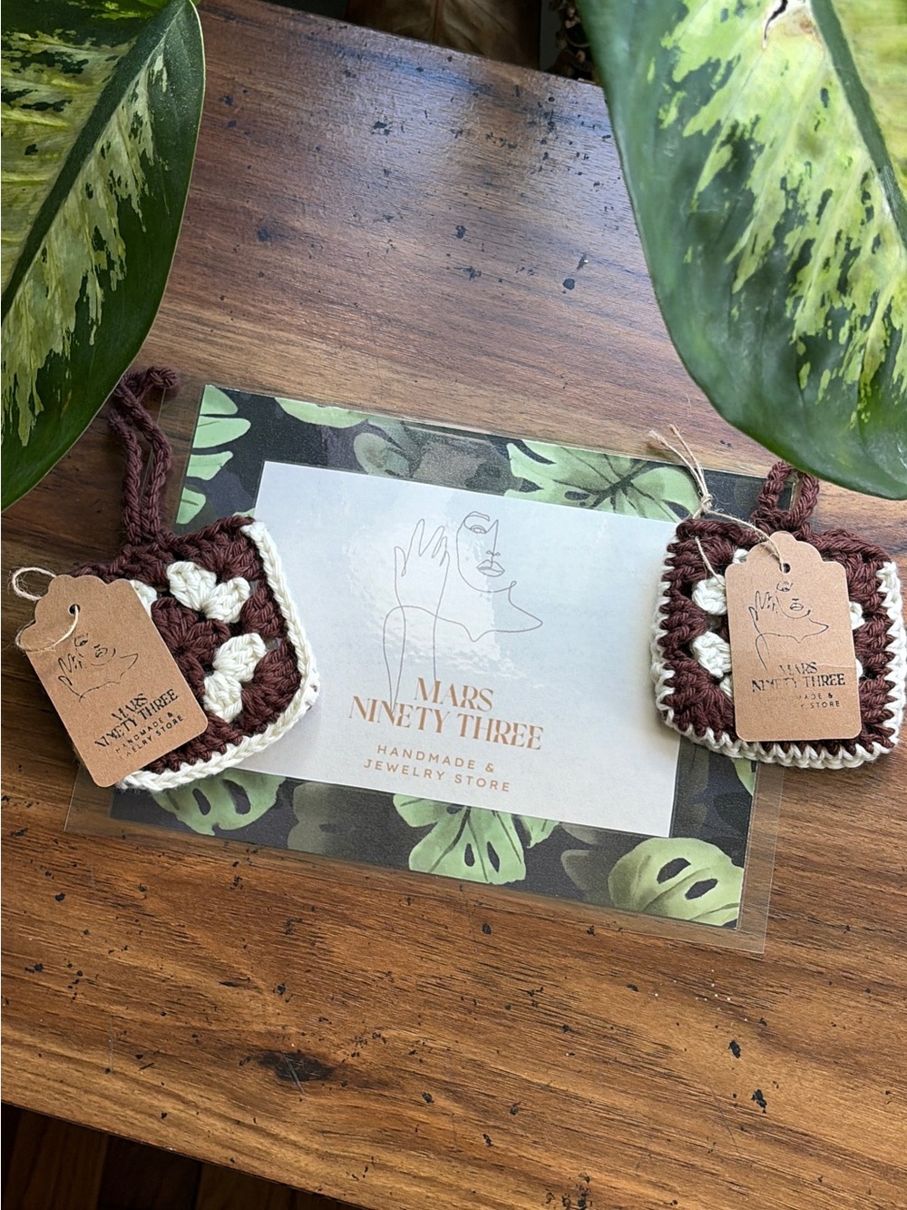 CROCHET AIRPOD CASE